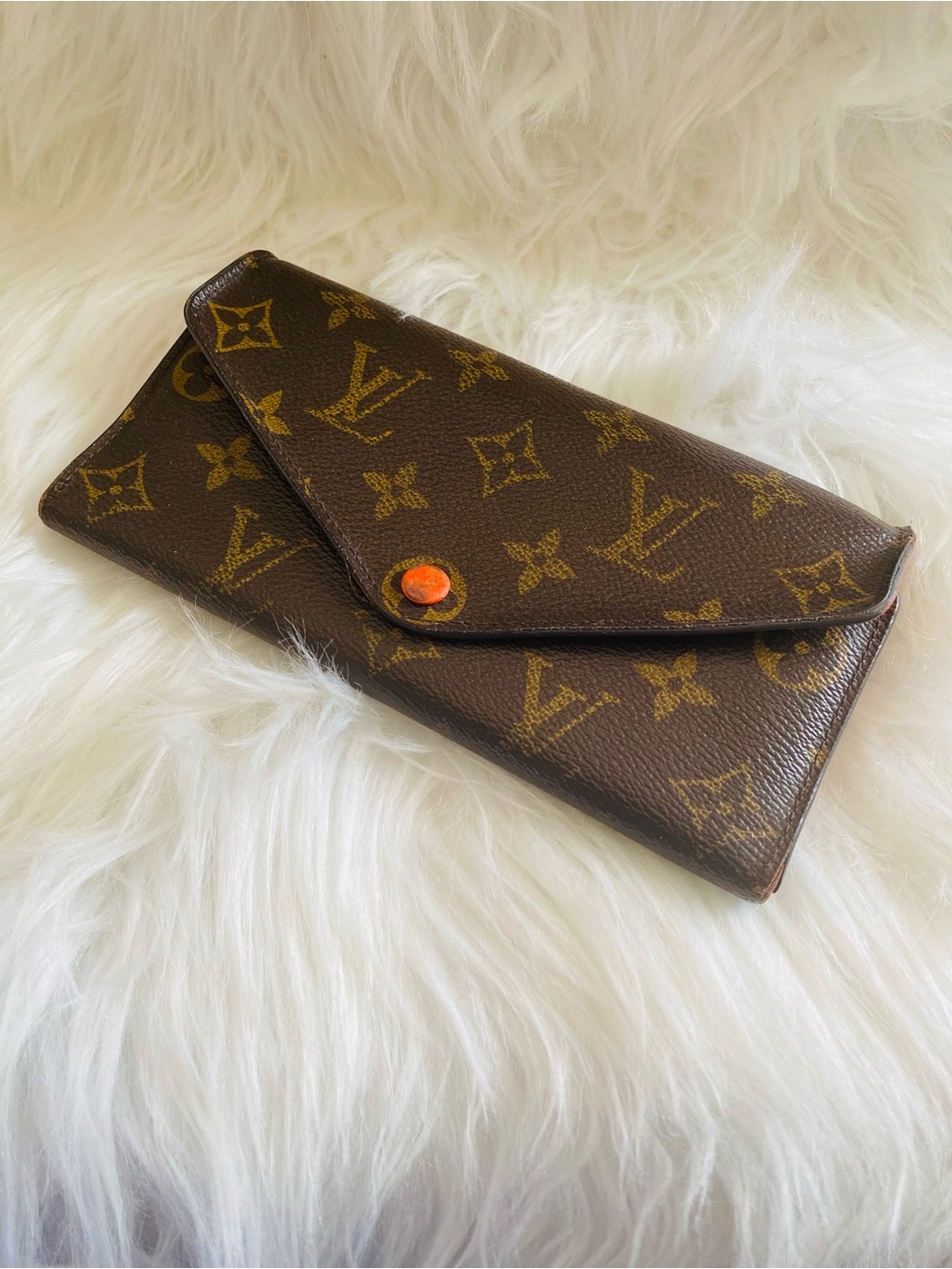 Louis Vuitton Authentic Josephine Monogram Canvas Wallet in Brown and Cerise Red